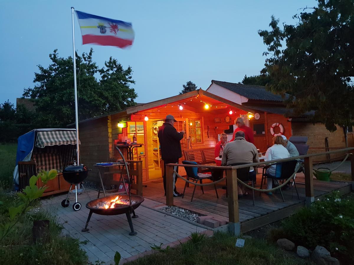 Ferienwohnungen Am Kleinen See 卑尔根 外观 照片